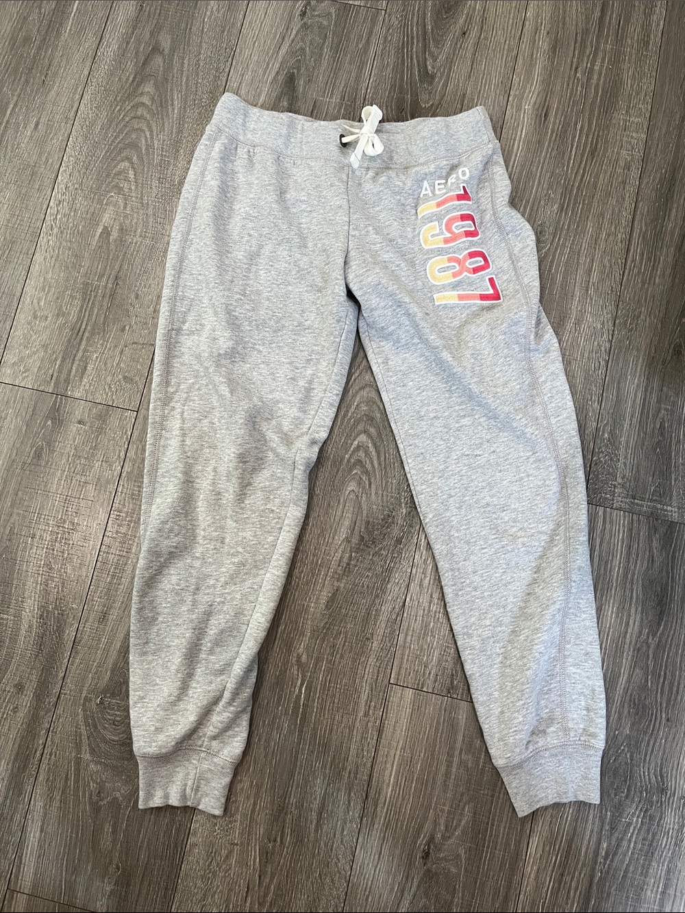 Aeropostale Gray 1987 Logo Jogger Sweatpants